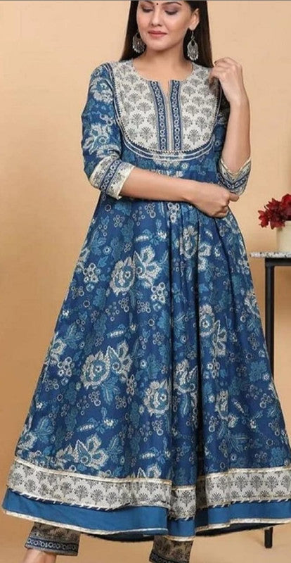 Latest Umbrella Cut Dresses Frocks Designs 2024-25 Collection | Frock  design, Party wear long gowns, Printed gowns