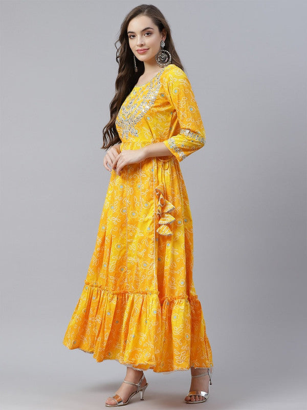 Yellow & White Coloured Pure Cotton Bandhani Printed Gotta Patti Work Women Designer Party wear Anarkali Kurta!!