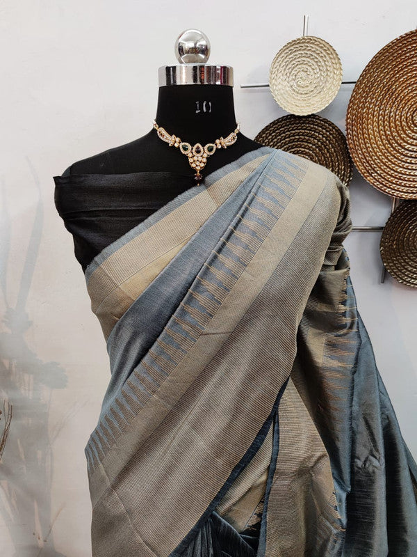 Raw silk weaving saree with Temple woven border!!