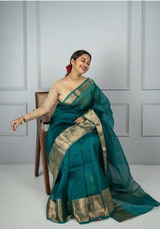 Green & Gold Coloured Pure Soft Oranza Silk with Antique Real Zari & Rich Pallu Women Party wear Oranza Silk Saree with Blouse!!