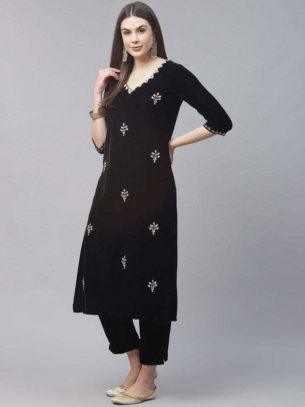 Black Solid embroidered Straight shape Kurta with Trousers and Dupatta