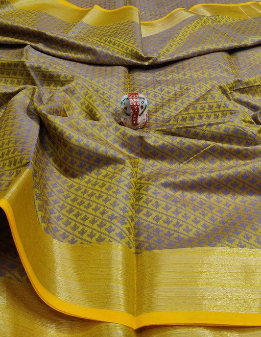 Exclusively Kora Original Banarasi weave Silk saree!!