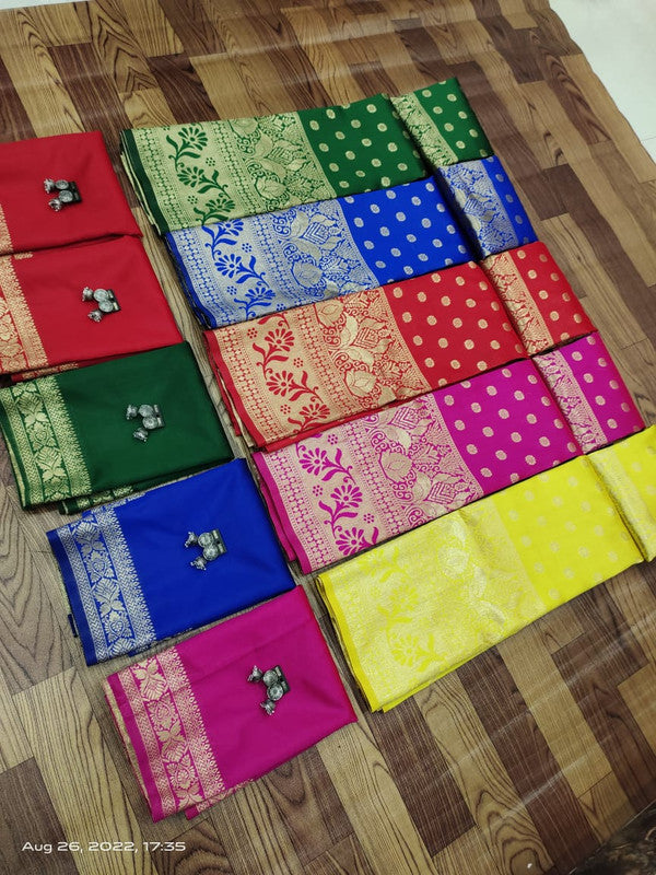 Pure Kanjivaram Silk with Zari border with blouse & Banarasi Duppta !!