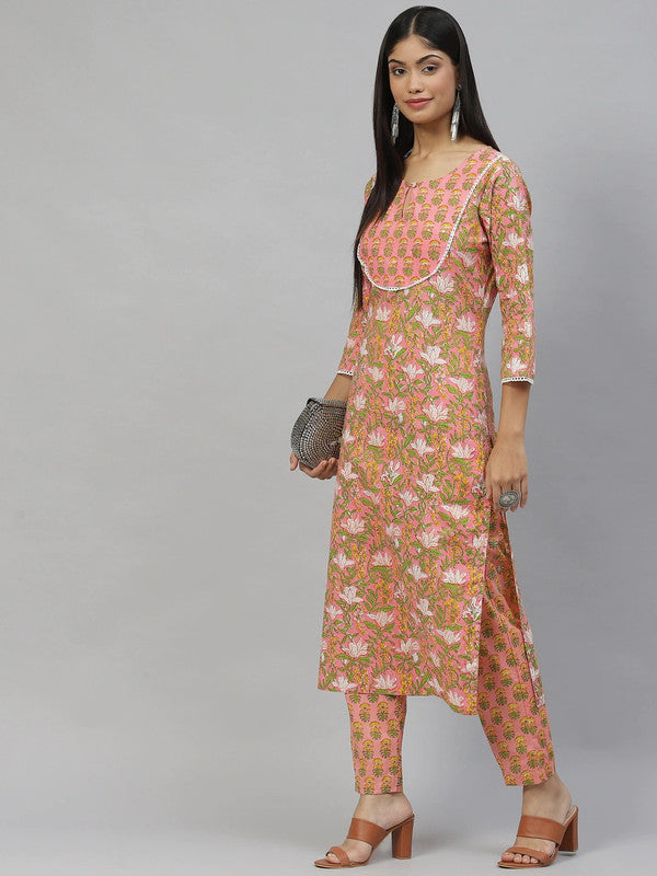 Peach Coloured Pure Cotton Floral Printed Sequinned Straight shape Round neck 3/4Sleeves Women Designer Party/Daily wear Kurti with Trousers!!