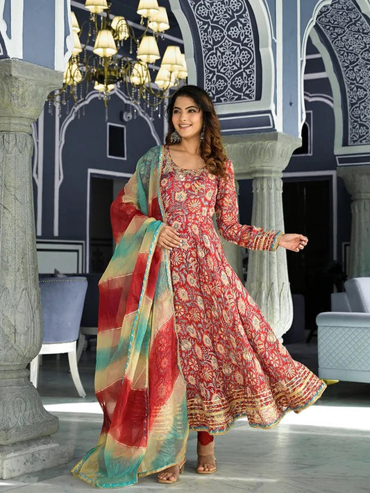 Red Coloured Muslin Floral Printed Gotta Pati work Women Designer Party wear Anarkali shape Kurta with Trouser & Organza Dupatta!!