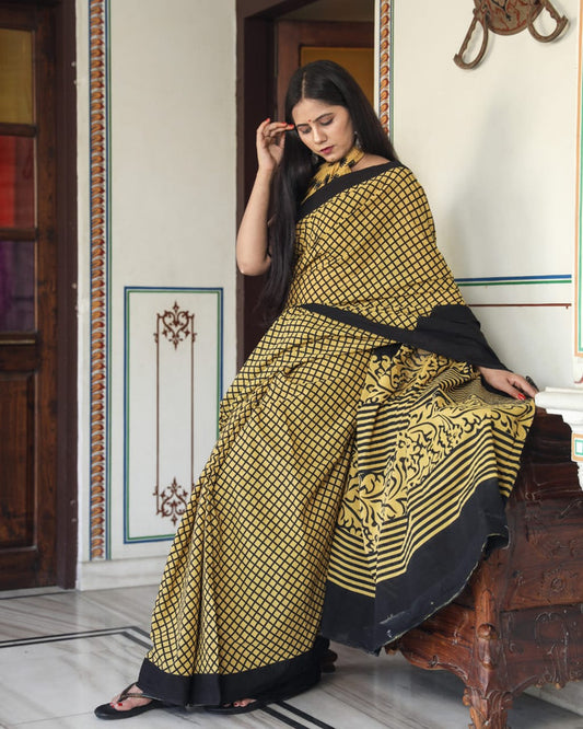 BEAUTIFUL HAND PRINTED MUL COTTON SAREE