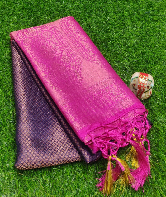 FABULOUS  SOFT SILK SAREE WITH COPPER JARI N CONTRAST BORDER N RICH GRAND PALLU