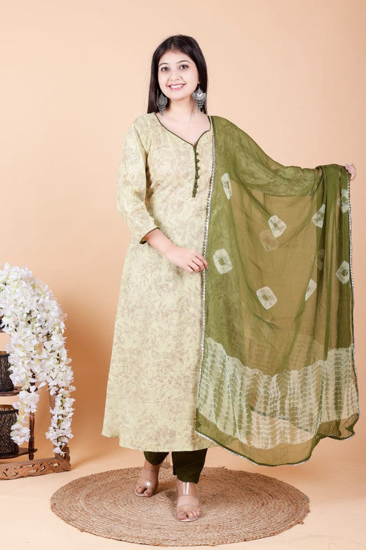 Green coloured Lace & Print work Kurti with Pant and Dupatta!!