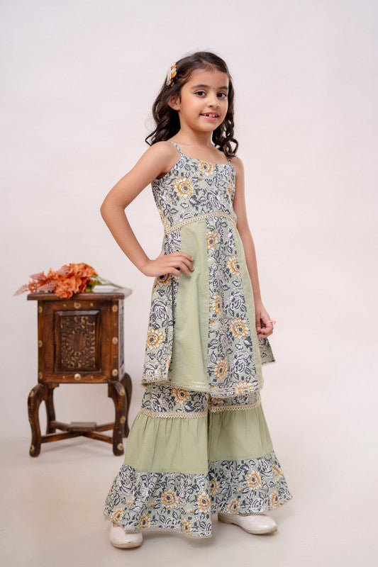 Green Coloured Pure Cotton with Beautiful Print Sleeveless Girls Kids Designer Party wear Kurti with Sharara!!