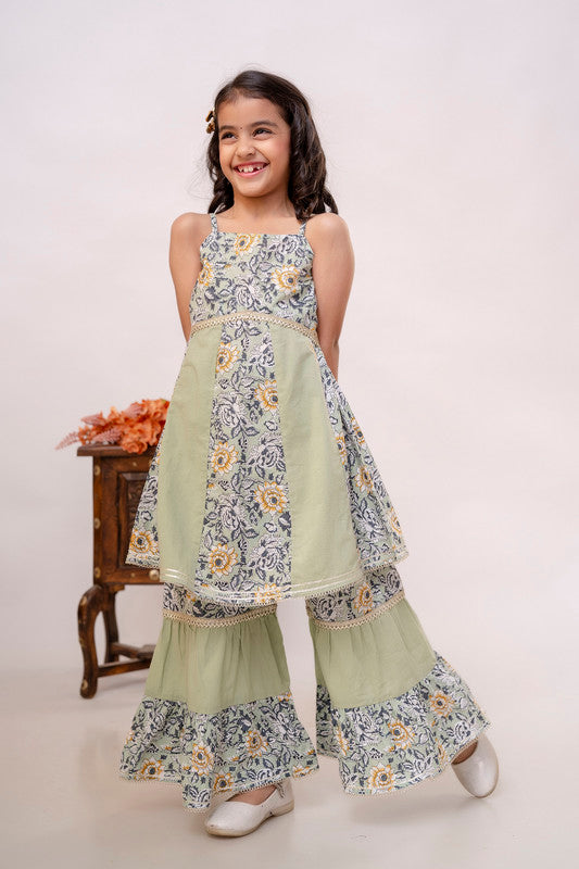 Green Coloured Pure Cotton with Beautiful Print Sleeveless Girls Kids Designer Party wear Kurti with Sharara!!