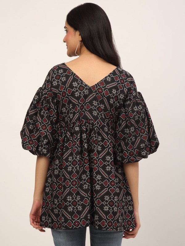 Black & Red Coloured Crepe Ethnic Motifs V-Neck Oversized Bishop Sleeve Maternity Wear Western Kaftan Top!!