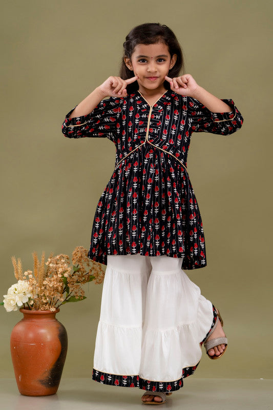 Black & Multi Coloured Pure Cotton with Beautiful Print & Embroidery Work Girls Kids Designer Party wear Kurti with Sharara!!