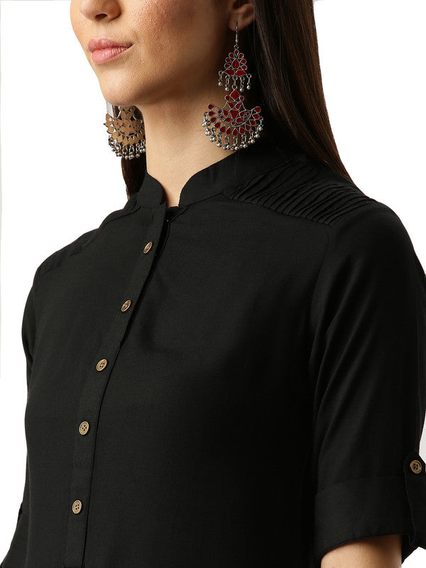 Black Coloured Fancy Designer Rayon Kurti!!