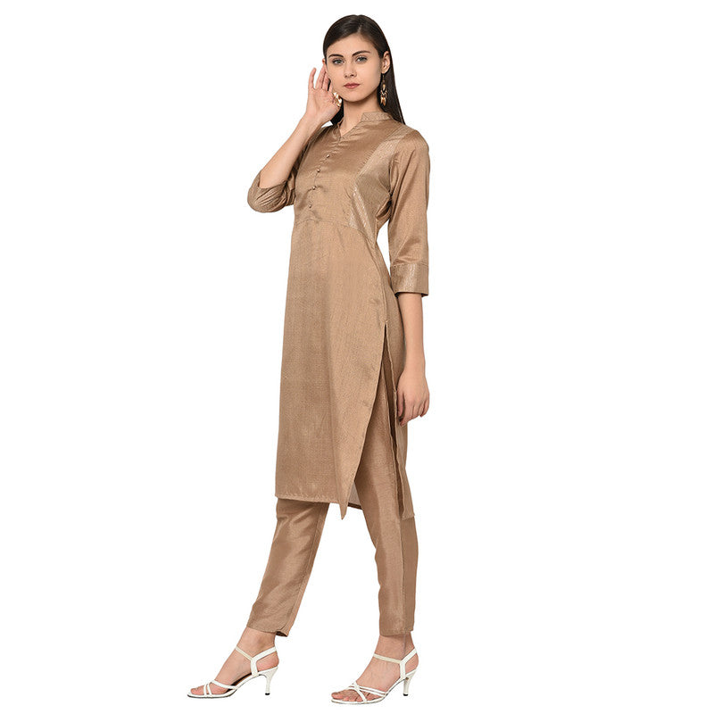 Brown Coloured Poly Silk with Print Round Neck 3/4 Sleevs Women Designer Casual/Daily wear Kurti!!