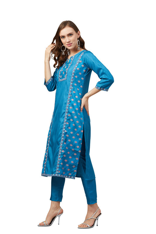Blue Coloured Poly Silk with Rubber Printed Round Neck 3/4 Sleeves Side Slits Women Designer Casual/Daily wear Kurti with Pant!!