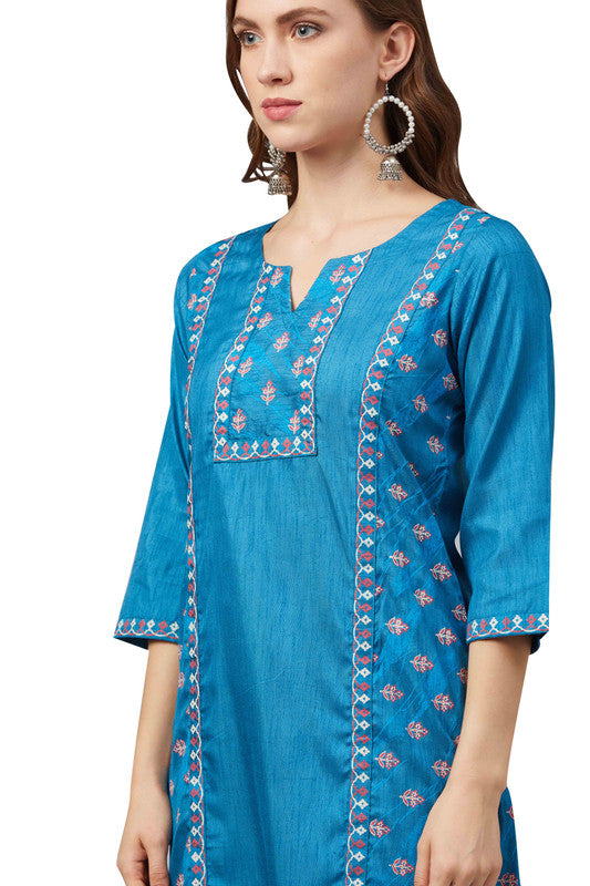 Blue Coloured Poly Silk with Rubber Printed Round Neck 3/4 Sleeves Side Slits Women Designer Casual/Daily wear Kurti!!