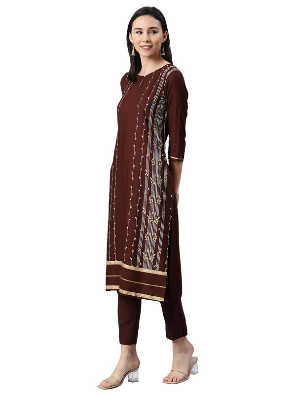 Brown Coloured Premium Rayon with Foil Print Round Neck 3/4 Sleeves side slit Women Designer Party/Daily wear Straight Kurta!!